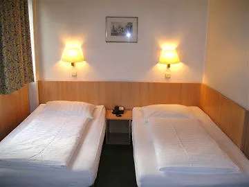 Hotel Europa Life Frankfurt am Main 3*,  Deutschland
